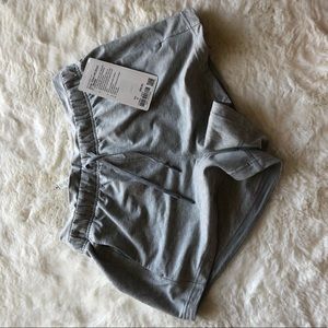 Lululemon Inner glow short